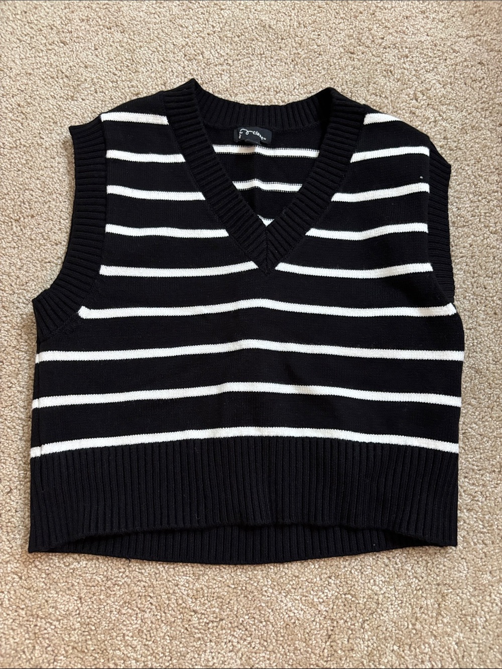 art class Black and White Striped V-Neck Sweater Vest